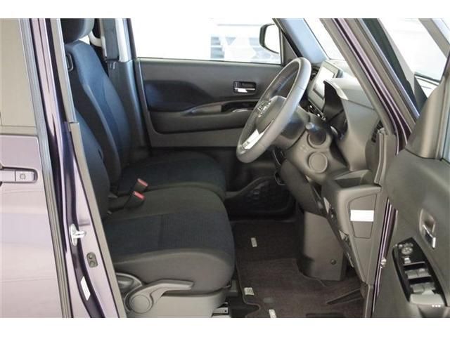 Nissan ROOX 2022-02 17609-14