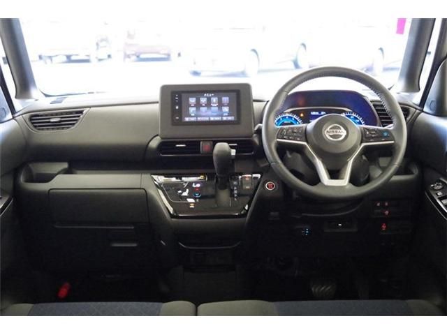 Nissan ROOX 2022-02 17609-1