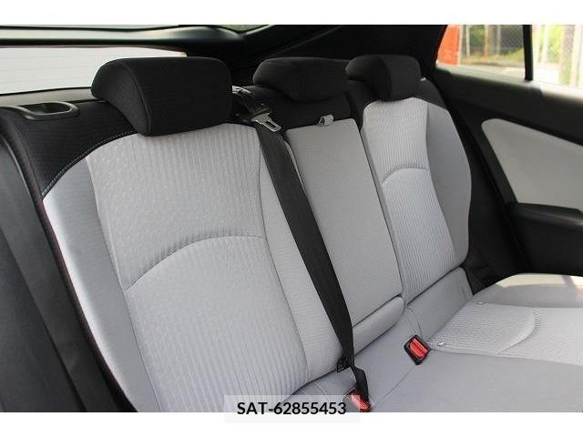 Toyota PRIUS 2018-03 330092-13