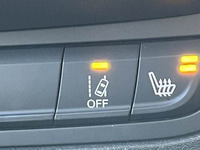 Jeep RENEGADE 2017-04 16570-9