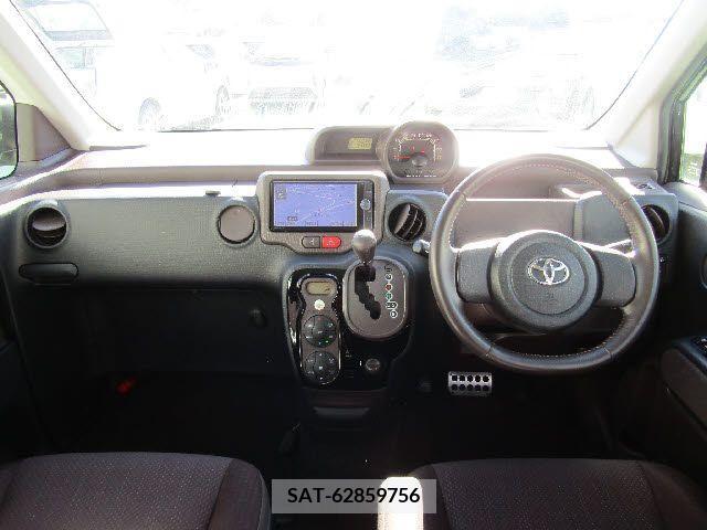 Toyota SPADE 2014-06 214772-1