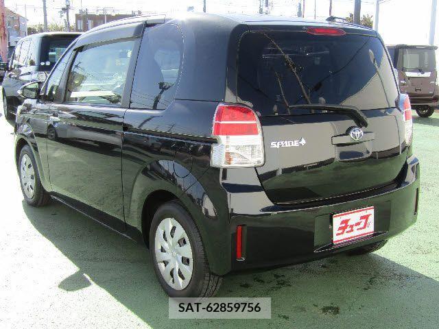 Toyota SPADE 2014-06 214772-8