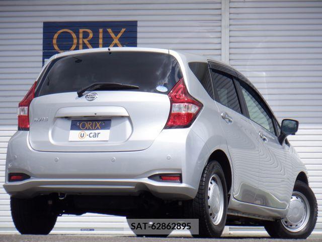 Nissan NOTE 2018-10 329030-2