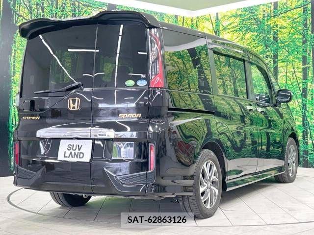 Honda STEP WGN 2015-08 243302-17