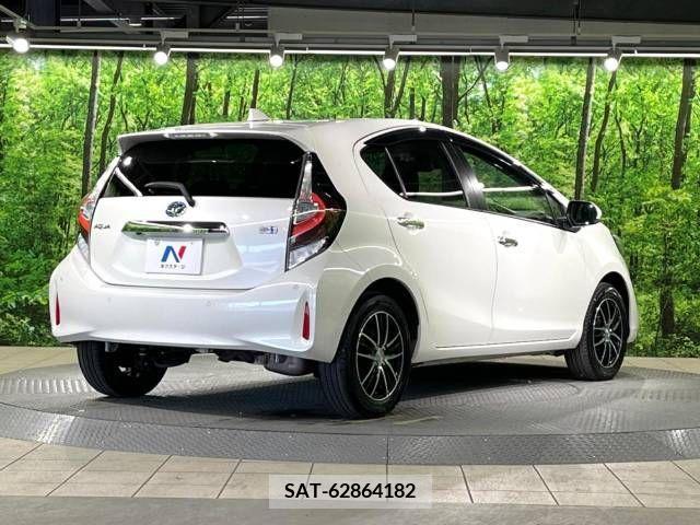 Toyota AQUA 2020-10 260684-17