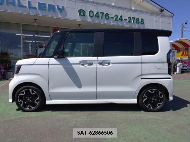 Honda N BOX CUSTOM 2018-09 252936-11
