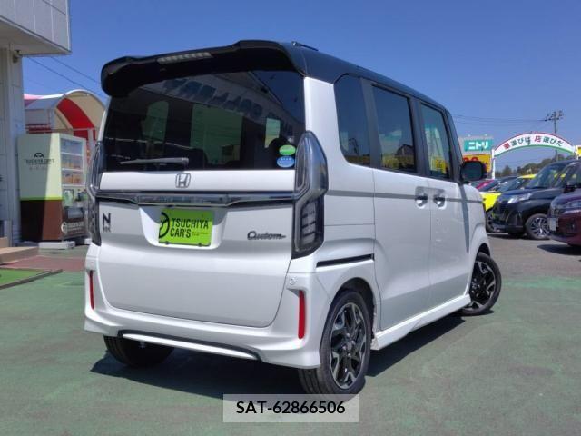 Honda N BOX CUSTOM 2018-09 252936-1