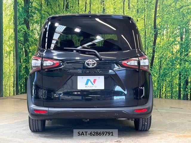 Toyota SIENTA 2017-04 210776-16