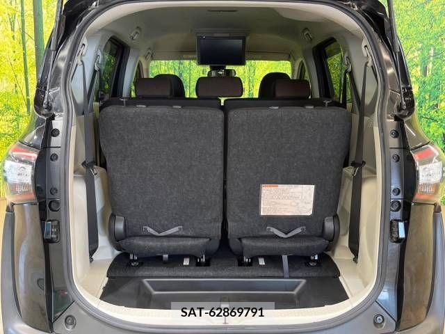 Toyota SIENTA 2017-04 210776-11