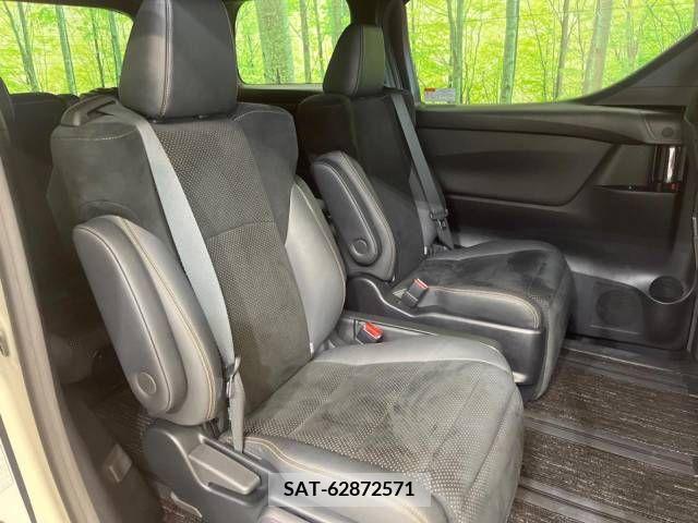 Toyota ALPHARD 2020-11 384709-9