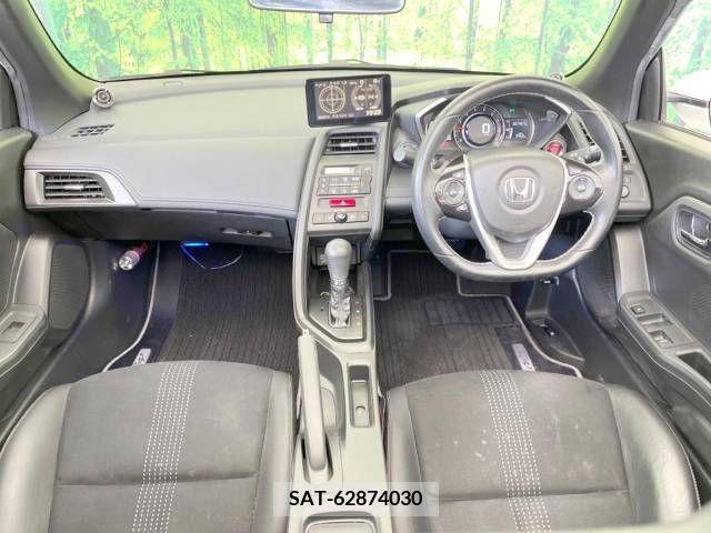 Honda S660 2015-04 223194-1