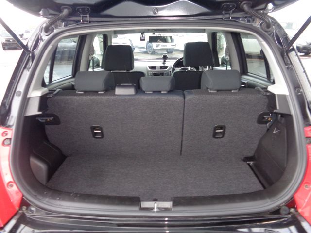 Suzuki SWIFT 2015-12 181672-19