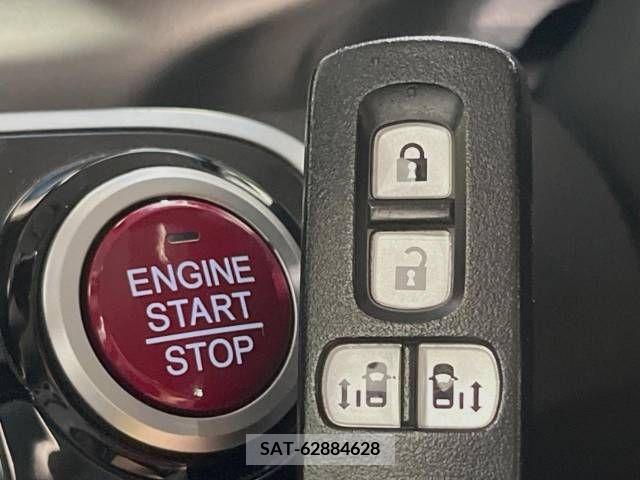 Honda N BOX CUSTOM 2015-12 306631-6