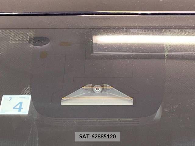 Toyota NOAH 2023-04 215724-4