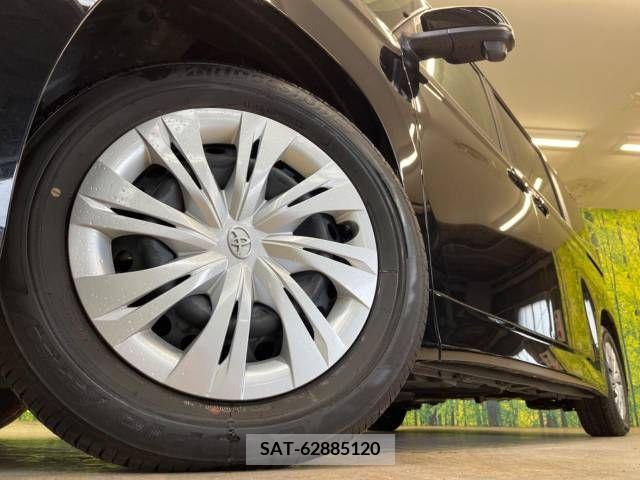 Toyota NOAH 2023-04 215724-14