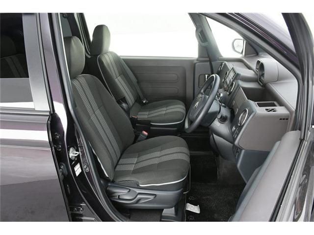 Toyota SPADE 2018-03 194039-9