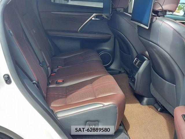 Lexus NX 2017-05 275625-6
