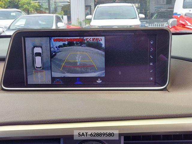 Lexus NX 2017-05 275625-10