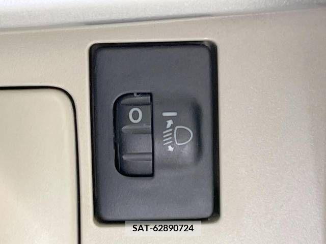 Daihatsu MOVE 2010-05 392408-7