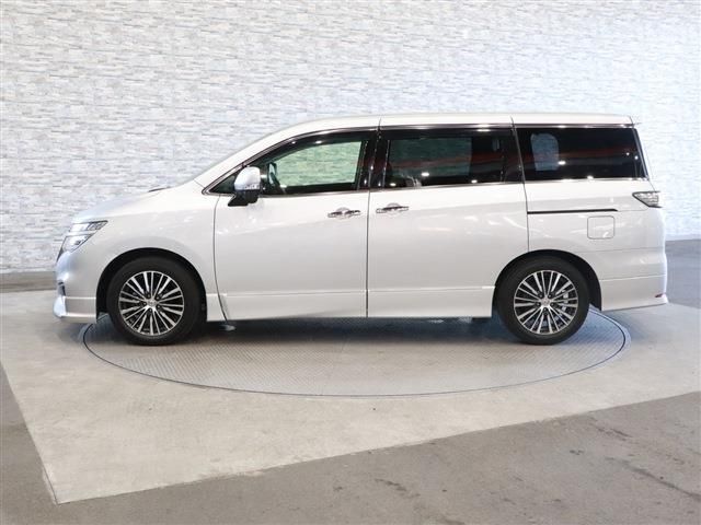 Nissan ELGRAND 2014-07 6063-6