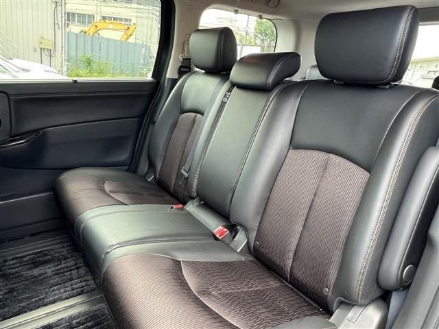 Nissan ELGRAND 2014-07 6063-19