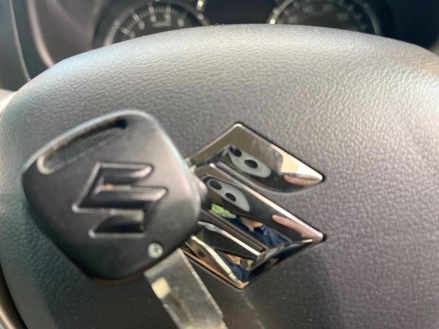 Suzuki JIMNY 2017-01 7003-8