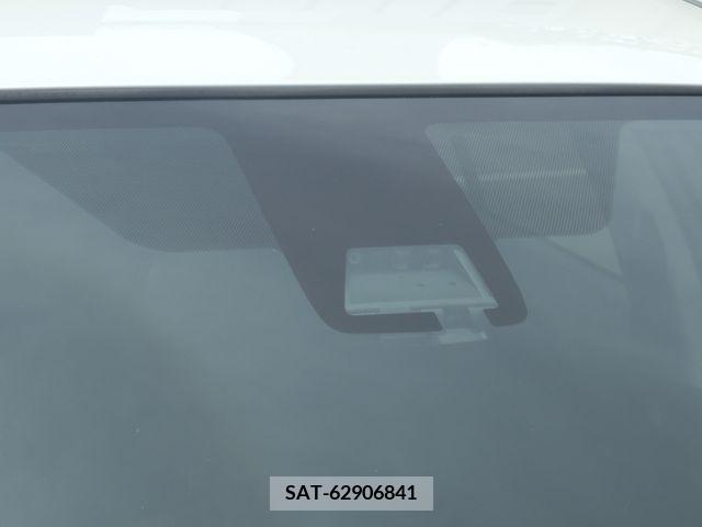 Toyota AQUA 2019-04 374209-20