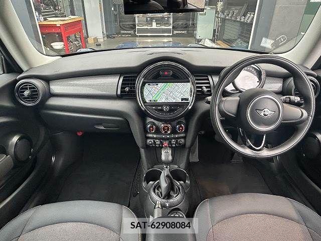 Bmw MINI 2015-05 330261-2