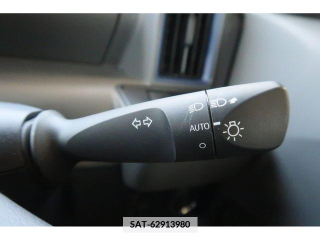 Daihatsu TANTO 2019-09 351107-11