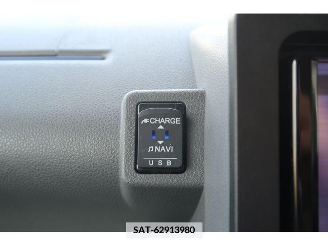 Daihatsu TANTO 2019-09 351107-18