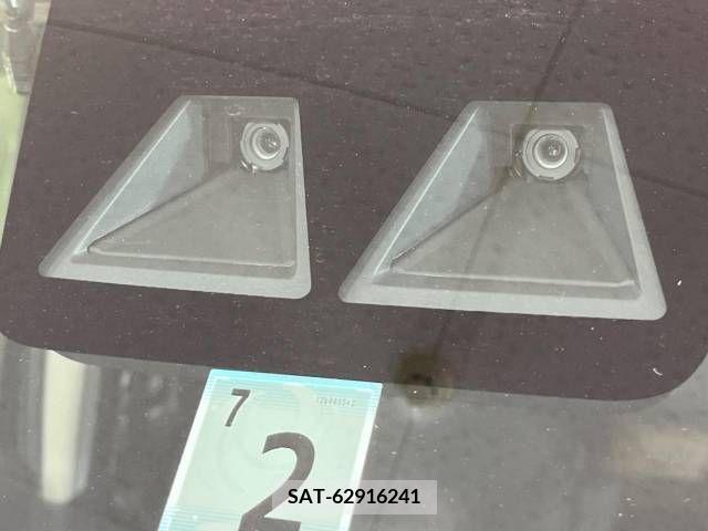 Toyota ROOMY 2022-02 330745-2