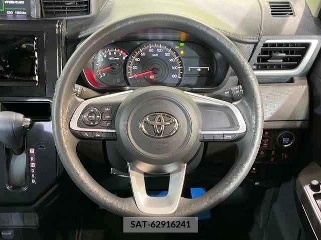 Toyota ROOMY 2022-02 330745-13