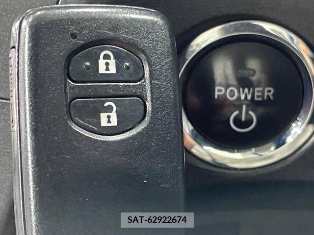 Toyota PRIUS 2009-08 349576-6