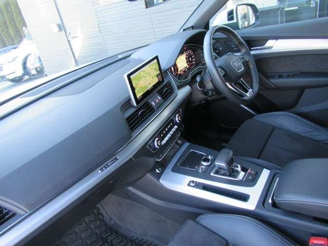 Audi Q5 2019-03 1684-22