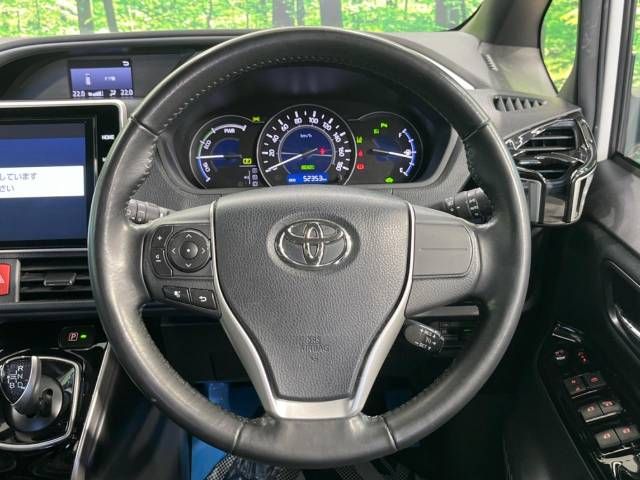 Toyota VOXY HYBRID 2019-05 187548-12