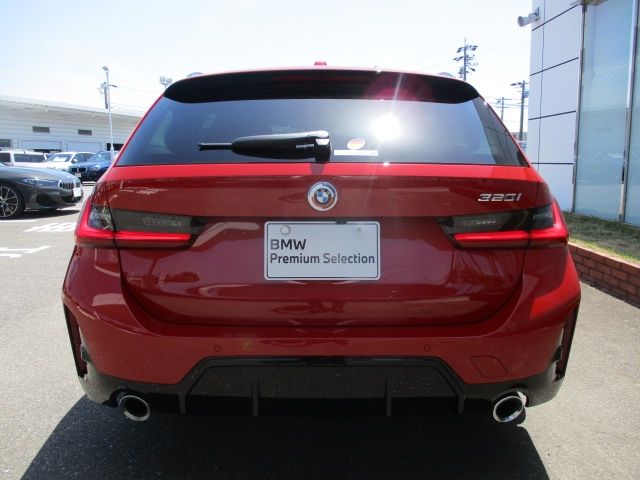 Bmw 3 SERIES 2022-11 2312-8