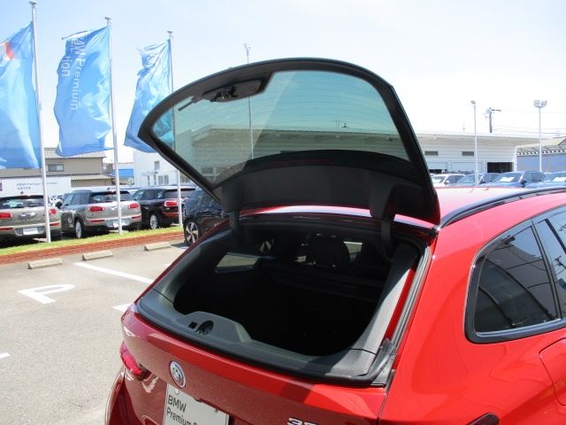Bmw 3 SERIES 2022-11 2312-10