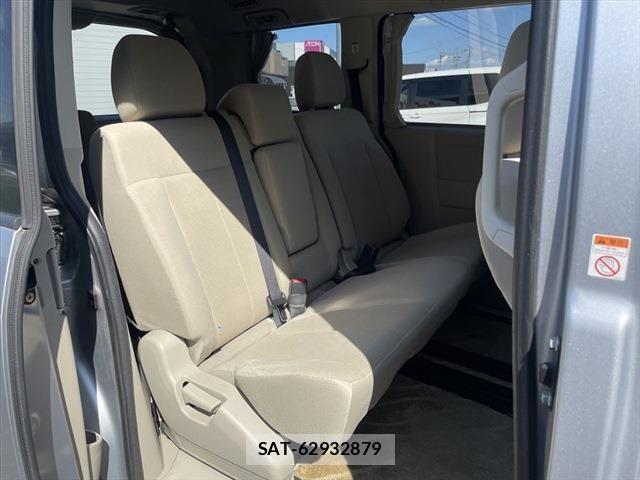Mitsubishi DELICA D5 2013-02 426206-7