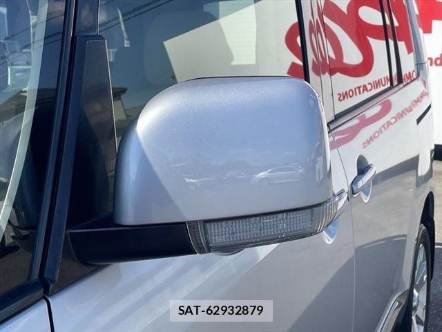 Mitsubishi DELICA D5 2013-02 426206-25