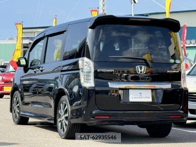 Honda STEP WGN 2013-07 368858-7