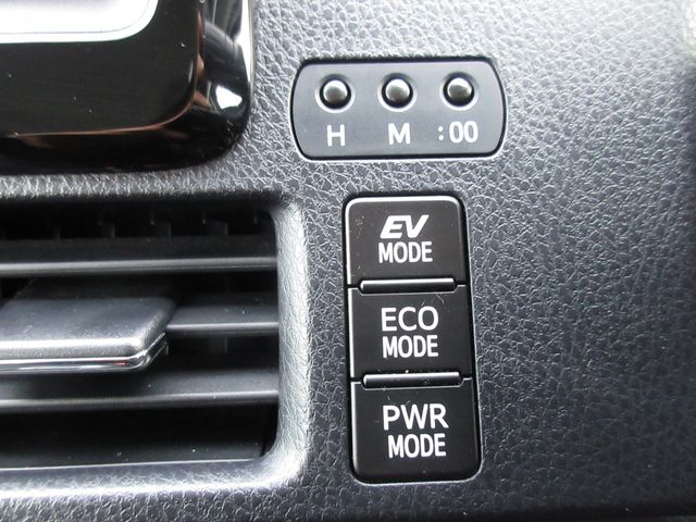 Toyota NOAH HYBRID 2014-09 17357-12