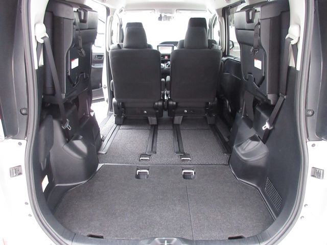 Toyota NOAH HYBRID 2014-09 17357-17