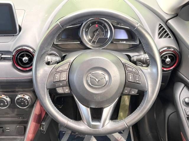 Mazda CX-3 2015-06 13374-11