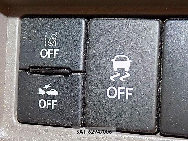 Suzuki EVERY 2022-05 359913-11