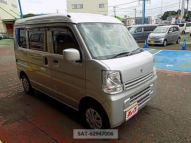 Suzuki EVERY 2022-05 359913-6