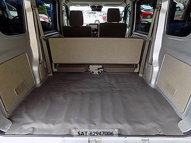 Suzuki EVERY 2022-05 359913-23
