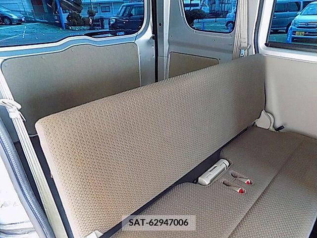 Suzuki EVERY 2022-05 359913-3