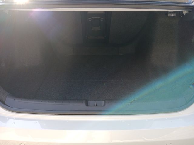 Honda ACCORD HYBRID 2023-01 190208-26