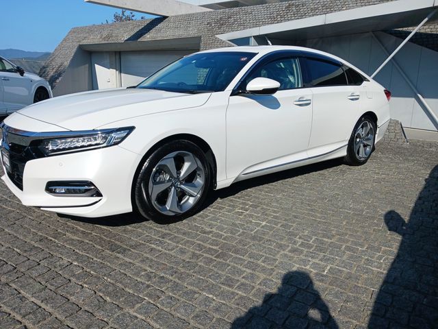 Honda ACCORD HYBRID 2023-01 190208-1