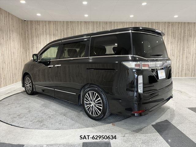 Nissan ELGRAND 2019-01 228297-6